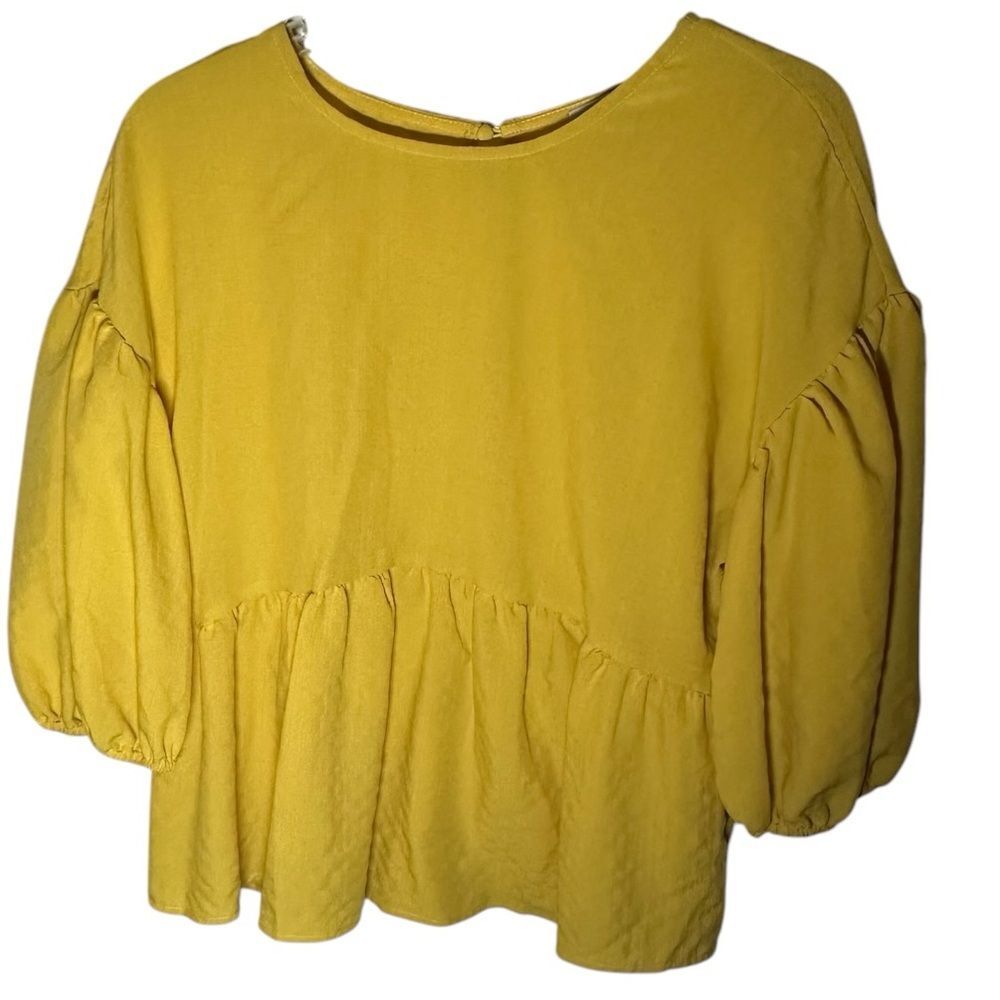HYFVE Yellow Women's size large Top with puff sleeves, boho, ruffle bottom,